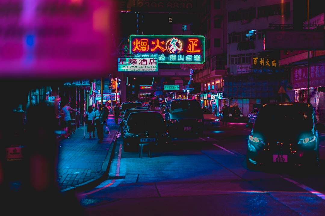 UI Dashboard Neon